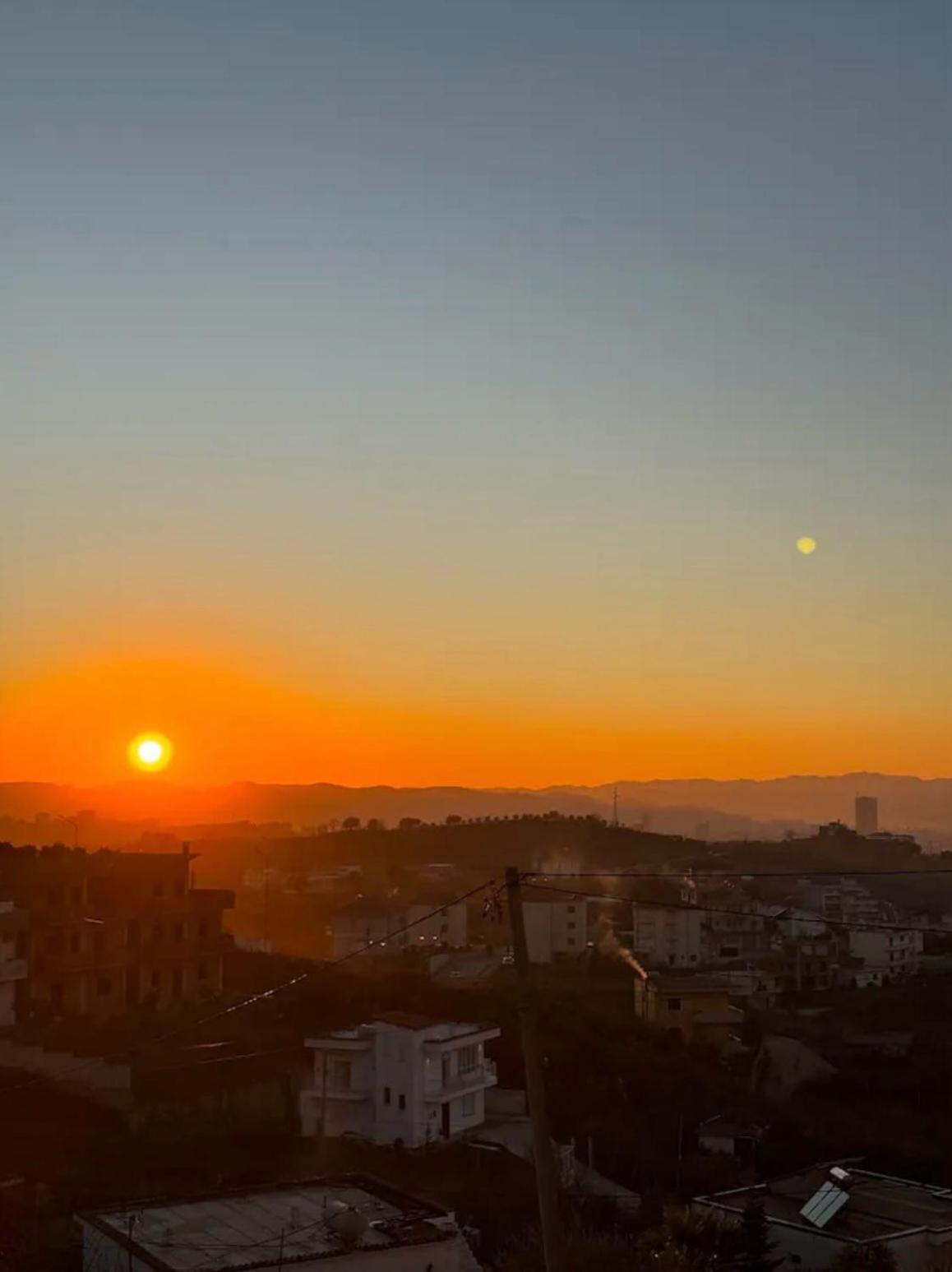 Villa Nikol Tiranë Luaran gambar